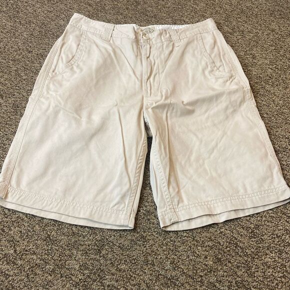 ST. John’s Bay Classic Khaki Men’s Shorts Size 32 - Picture 2 of 7